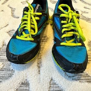 Reebok Kids Sneakers in Blue and Neon Yellow